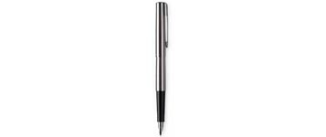 10 stylo plumes: un bon  stylo pour moins de 5 francs